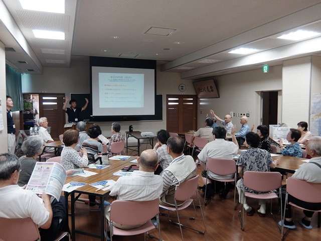 小型家電リサイクル講義の様子