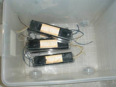 蛍光灯安定器(写真)