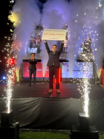 CancerFreeBiotech優勝の写真２