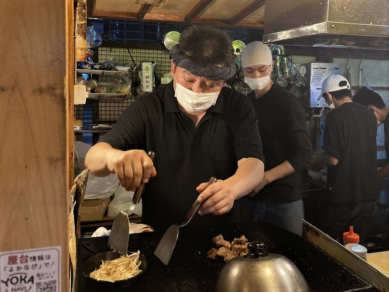 福岡市移動飲食業組合の迎組合長