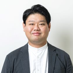 登壇者４人目は福岡市長高島宗一郎です。