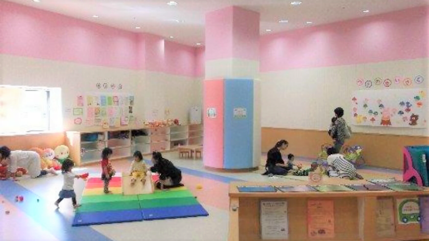 西区橋本子どもプラザの写真