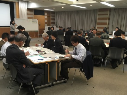 情報交換会の様子の写真