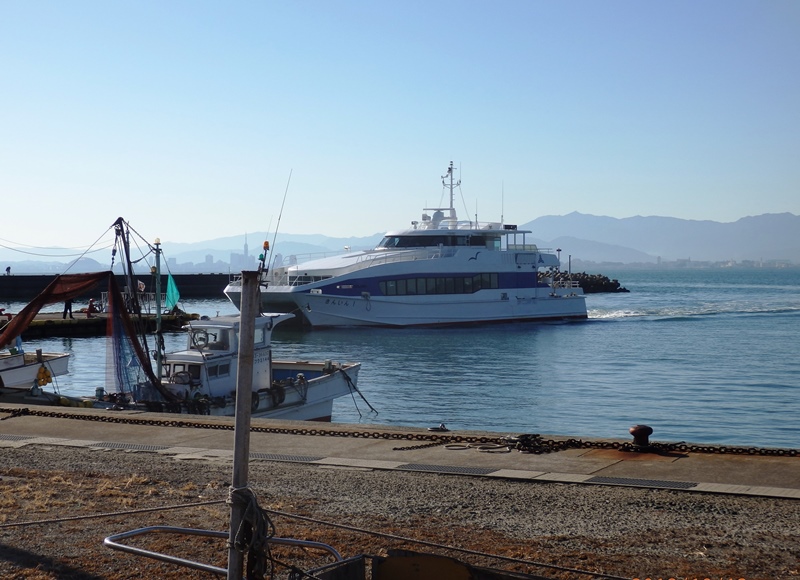 市営渡船「きんいん１」