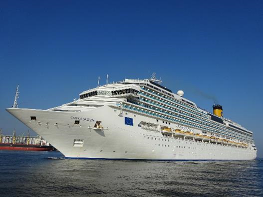 コスタ セレーナの全景写真