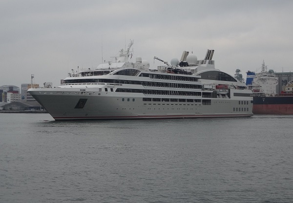 ル・ソレアルの全景写真