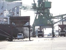 荷役状況の写真