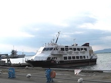 高速船の停泊の写真