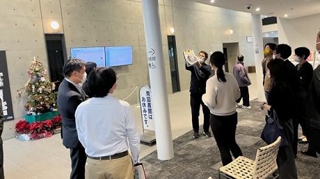 第1部見学ツアーの様子