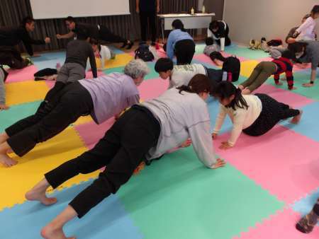 親子で体幹トレーニング