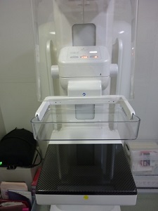 マンモグラフィーの装置の写真