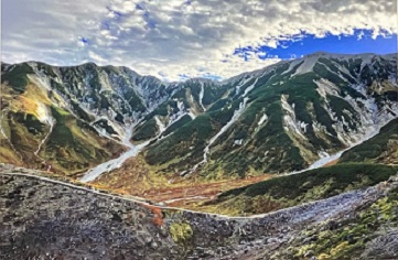 阿部武敏さんの写真の作品、タイトル「立山・天空への道」