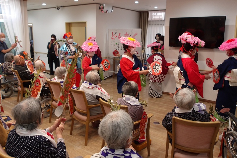 福祉施設訪問の様子の画像