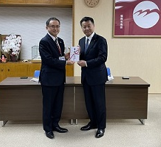 菅原代表取締役と久田区長