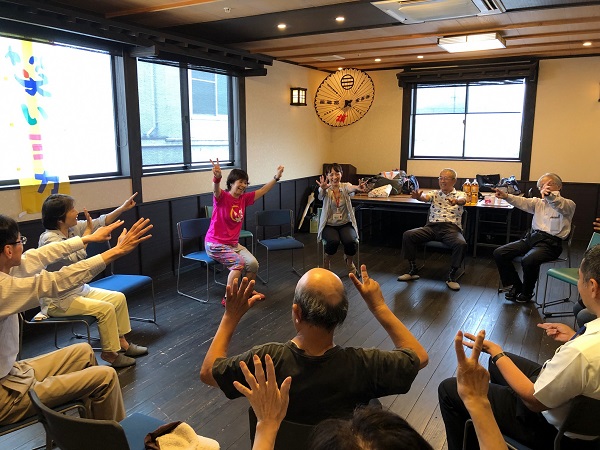 笑いヨガ講師鬼木さん