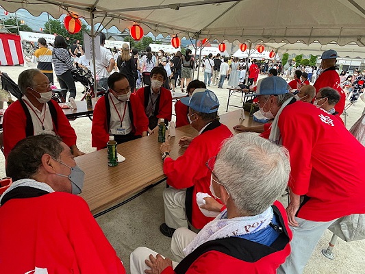 地域の皆さんと懇談