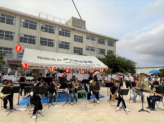 ブラスバンド演奏