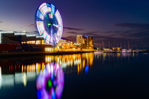 マリノアシティ福岡の観覧車イルミネーション