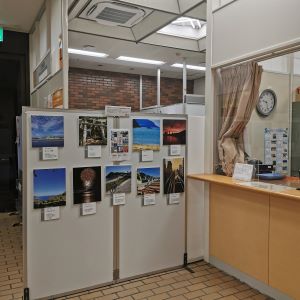 西区役所１階に作品を展示3
