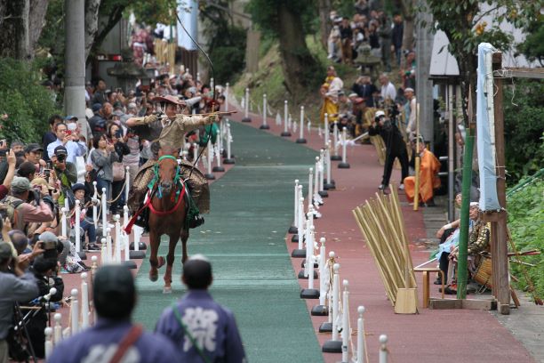 飯盛神社流鏑馬神事