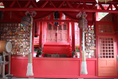 愛宕音次郎稲荷神社　正殿