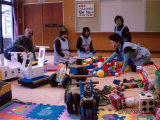 こがもひろば　催し物準備の様子の画像