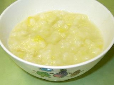 料理の出来上がり画像（さつまいもがゆ）