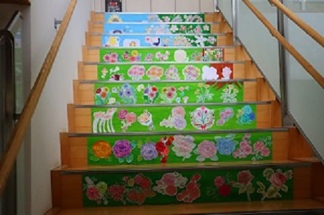 階段アート：室見公民館