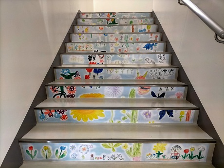 令和7年度早良公民館階段アート