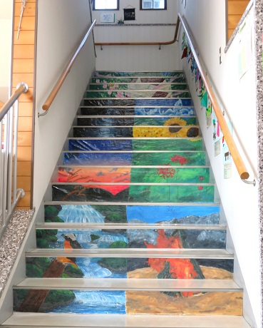 令和7年度脇山公民館階段アート