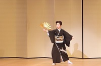 秋のおどりの写真1