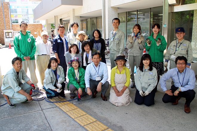 作業をした皆さんの集合写真