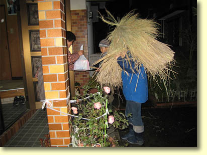 画像：石釜のトビトビ（１）