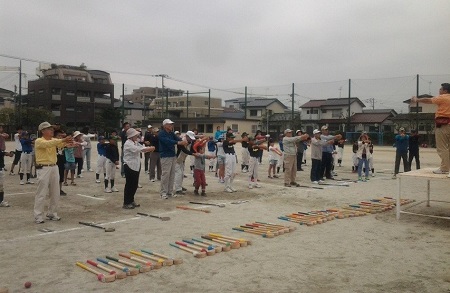 三世代交流グラウンドゴルフ大会の画像