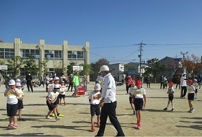 逃げ専門や、攻守の入れ代わりに戸惑う低学年