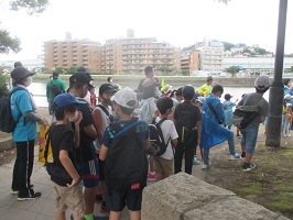 画像:室見川を渡る様子