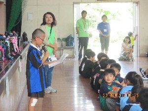 こどもリーダーが進行している写真