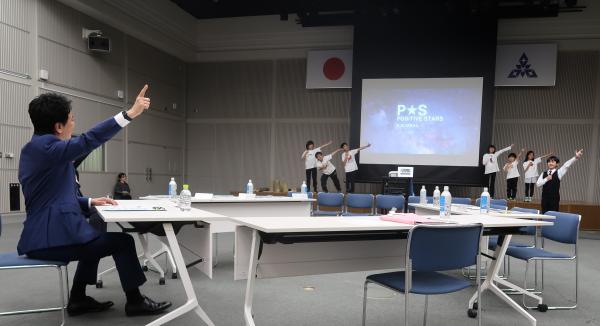 取組みをいいねと思ったらポジティブポーズで応援