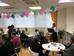 カフェオープンの画像