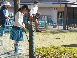 入ればパーのショットに挑戦している写真