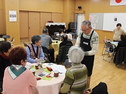 地域カフェの様子の写真２