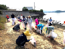 ラブアースクリーンアップの写真