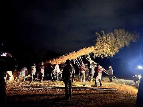 どんと焼きの様子2