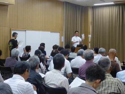 高齢者教室での講演の様子２