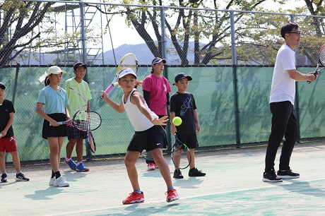 テニス教室の写真
