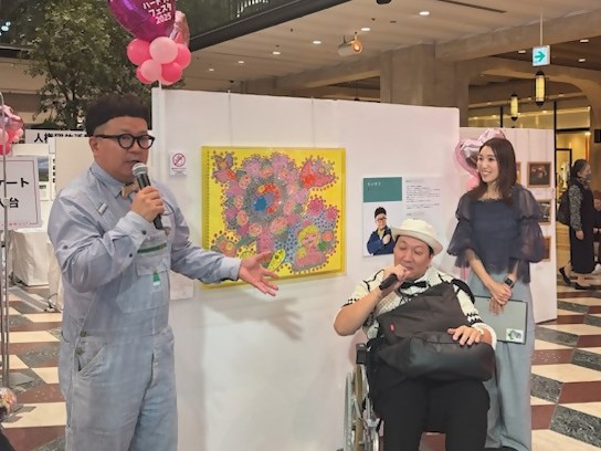 大平啓朗さんとたいぞうさんの様子