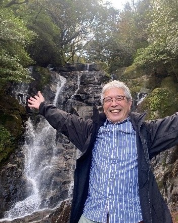 鳥巣正治さんプロフィール写真