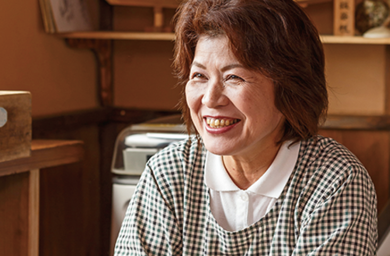 画像：まる弥の魚卓 柴田弥生　インタビューの様子