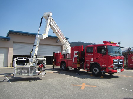 小型はしご車の写真