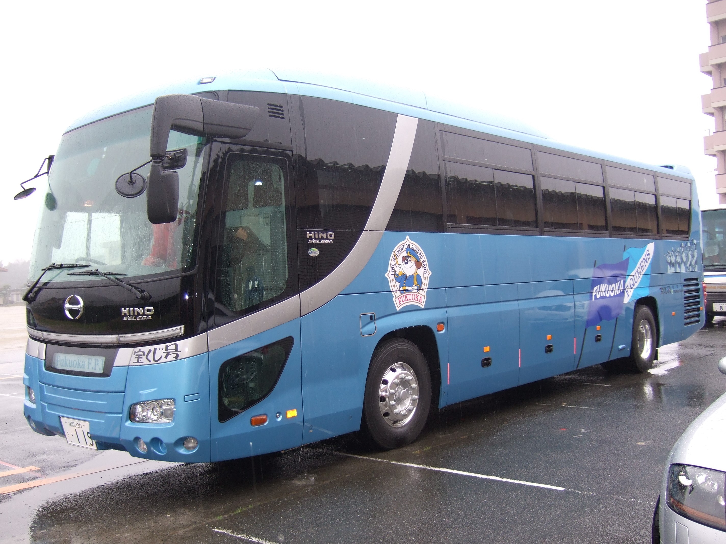 消防音楽隊バスの写真